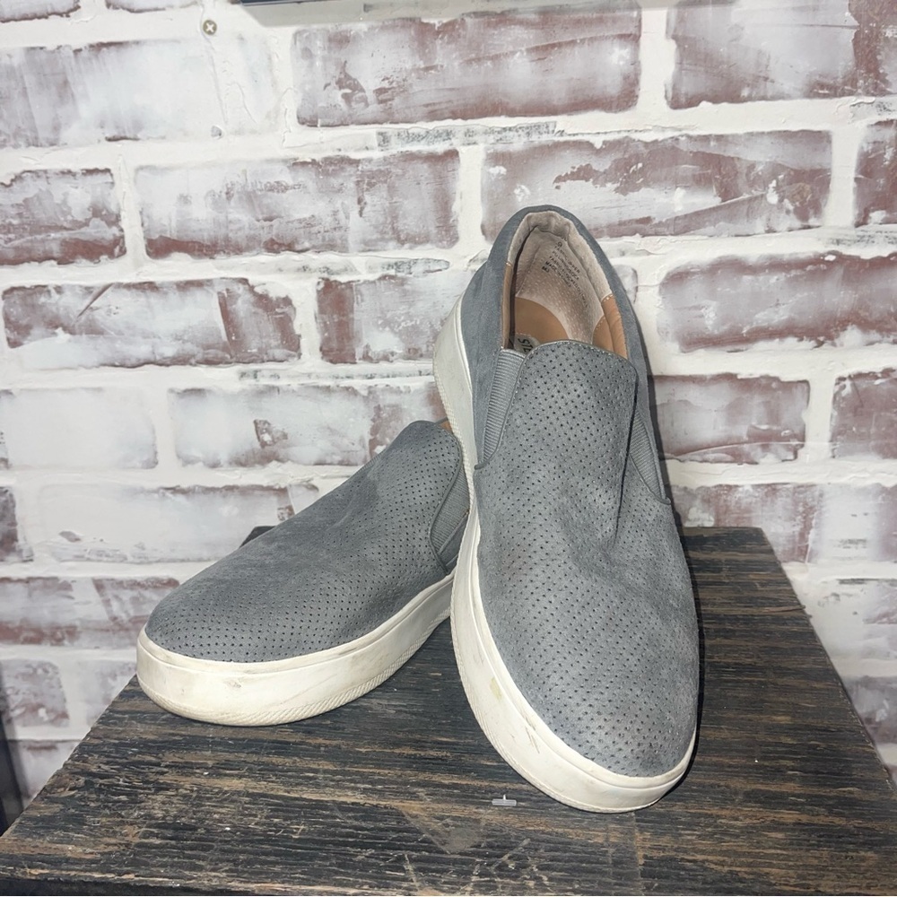 Steve Madden Gray Sneakers Slip-On Casual